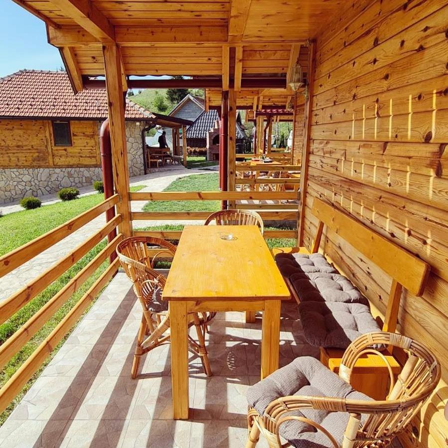 Appartement Drveni Raj Uvac à Sjenica Extérieur photo